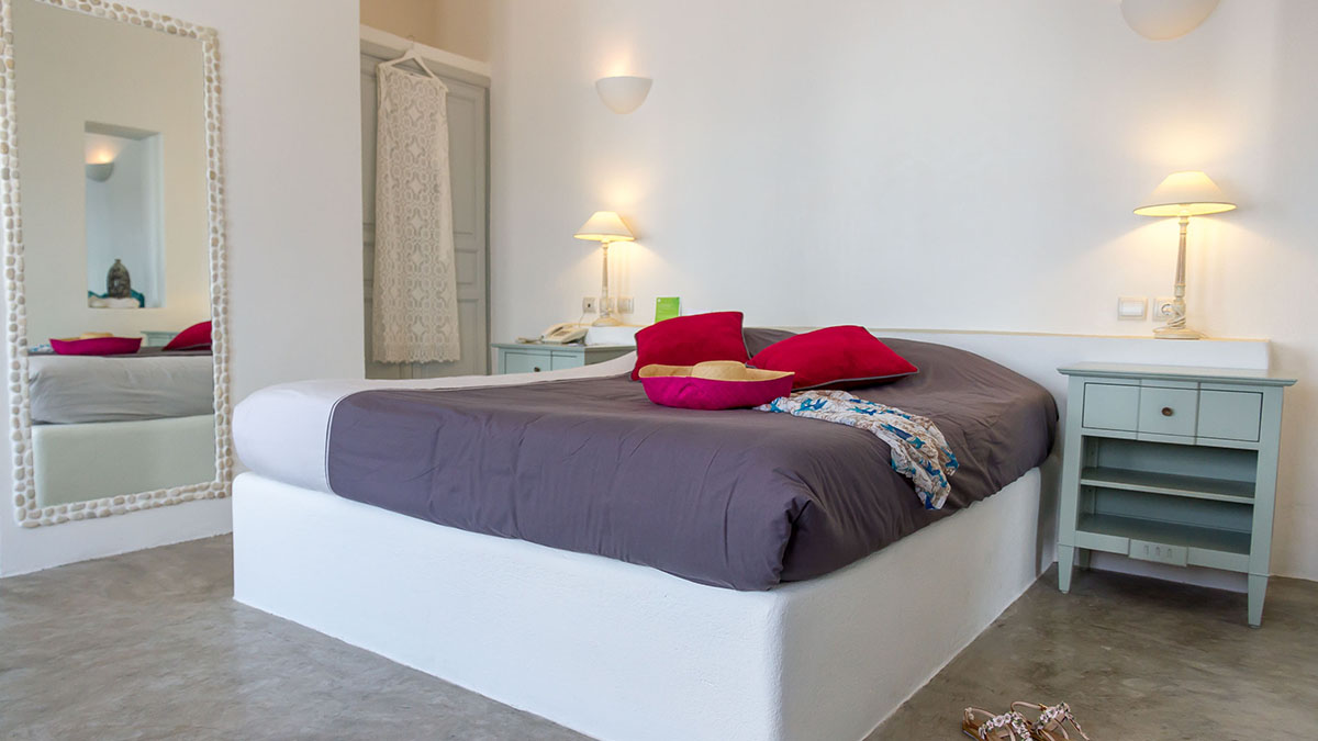 Deluxe Suite With Outdoor Jacuzz